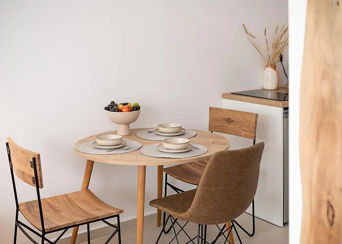 Astra Boutique Suites At Agia Marina Beach